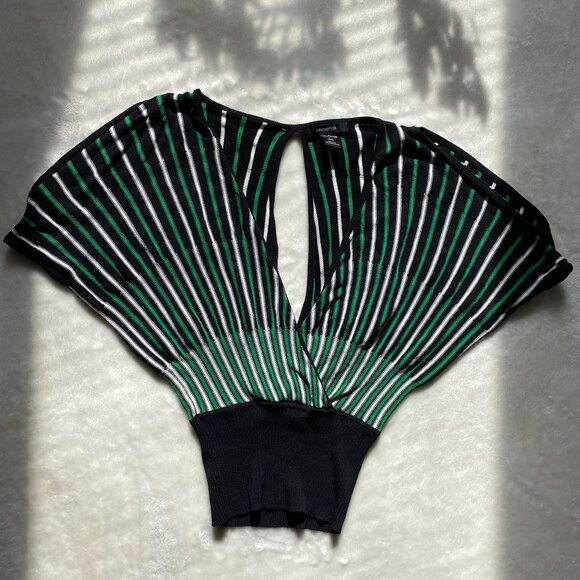 Arden B Striped Knit Cutout Top Green White Black Size M Y2K - Picture 3 of 14
